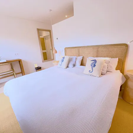 The Sea Club 3*