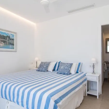 Bed & Breakfast The Sea Club 3*
