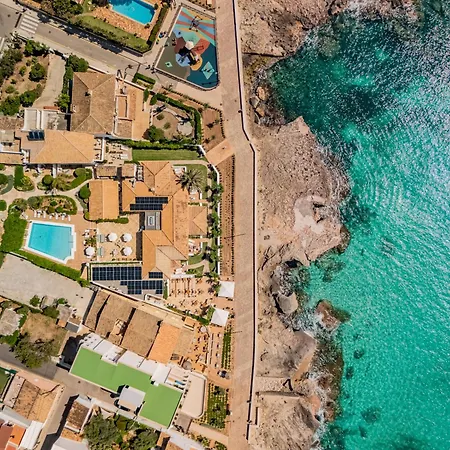 The Sea Club Bed & Breakfast 3*